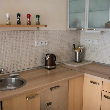 Apartment Modern And Cozy Close To Center