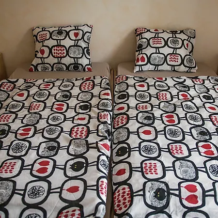 Modern And Cozy Close To Center Prague